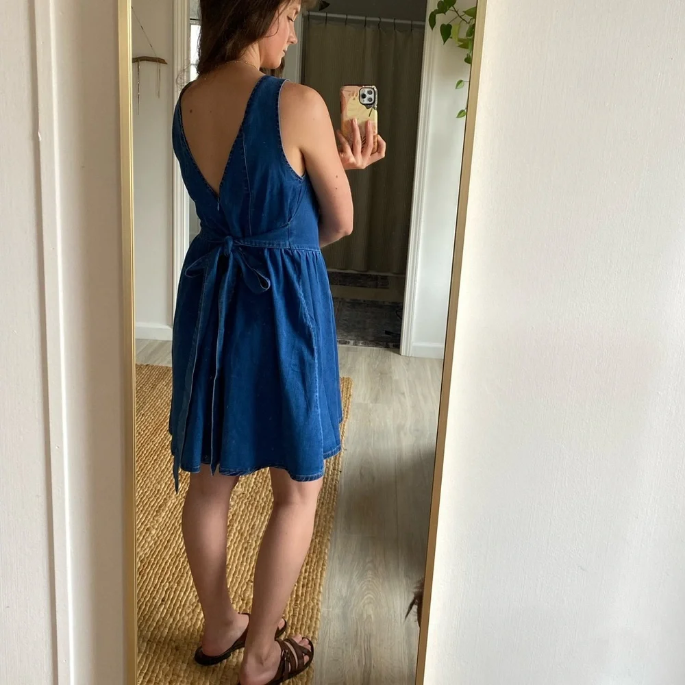 Blue Denim Sleeveless Dress - Picture 7 of 7